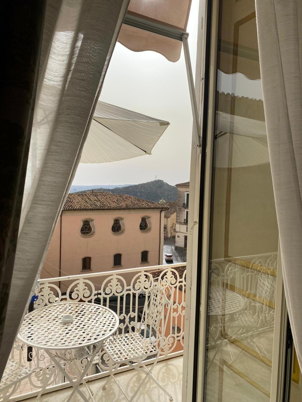Palazzo Cherubini-Pools & Wellness Rossano Exteriér fotografie
