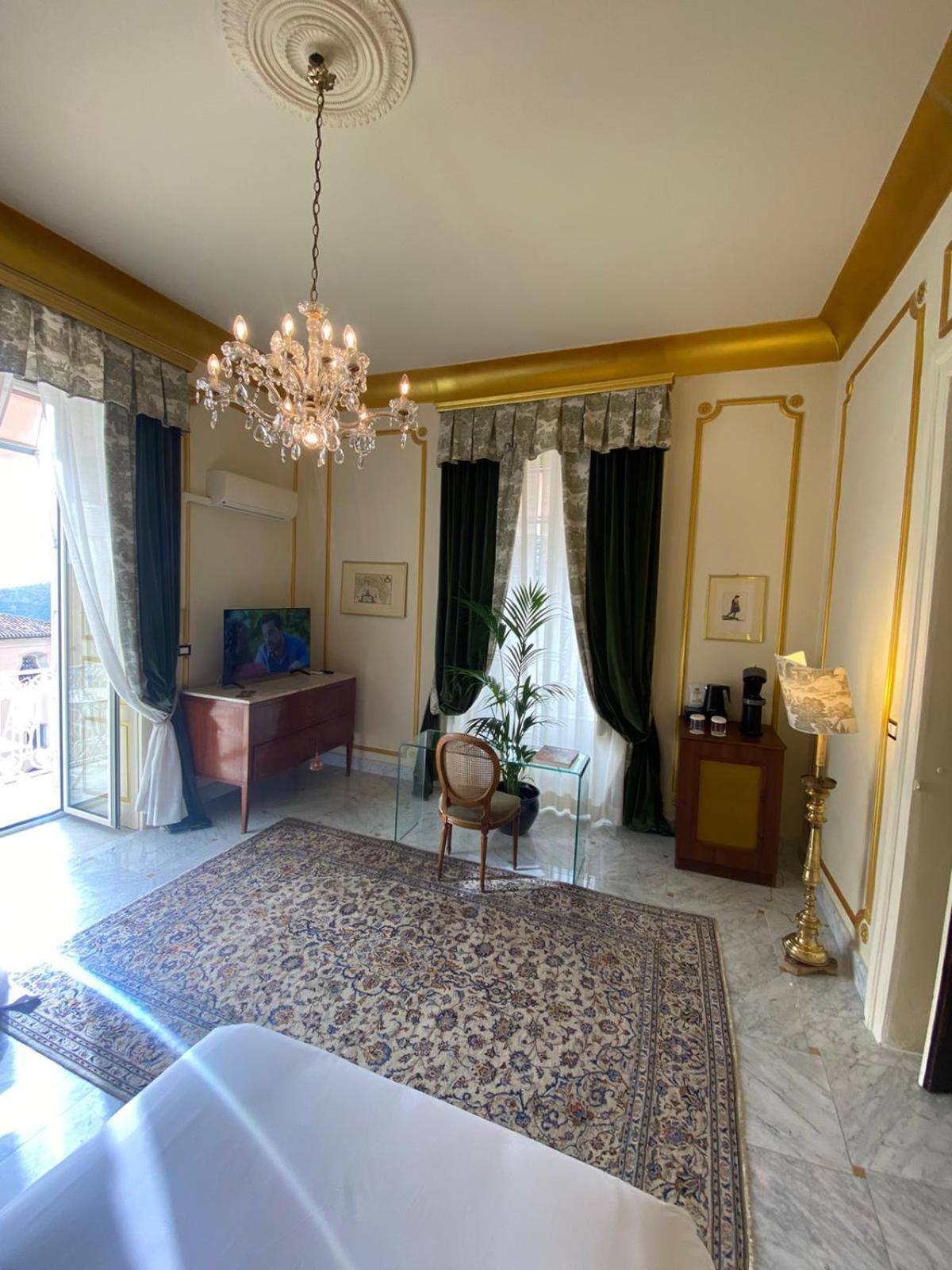 Palazzo Cherubini-Pools & Wellness Rossano Pokoj fotografie